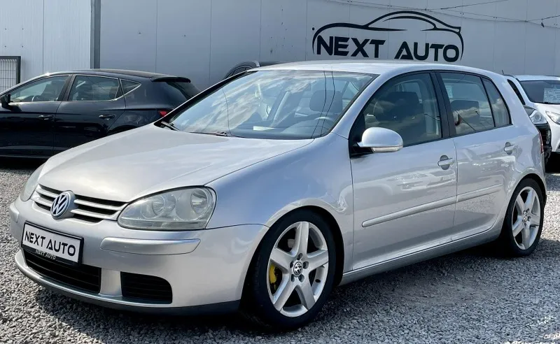 Volkswagen Golf 1.9TDI 90HP Image 1