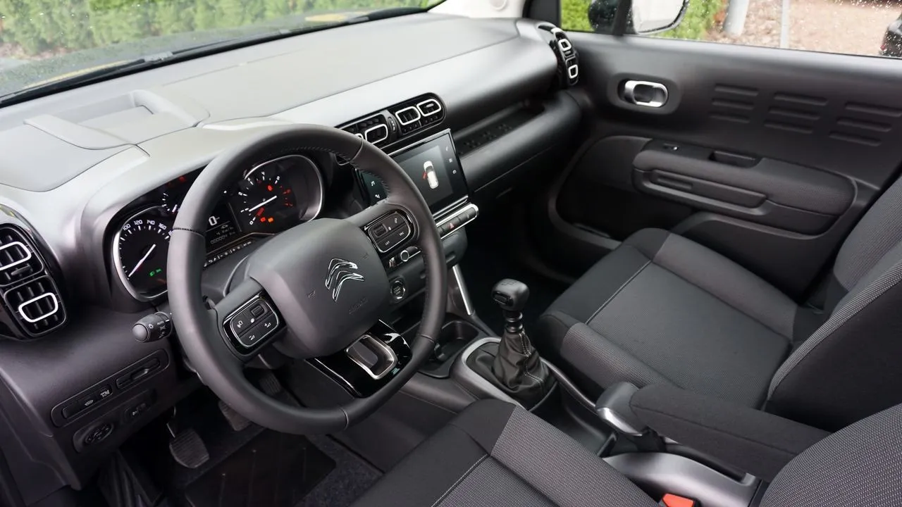 Citroen C3 Aircross PureTech110 Shine...  Image 7