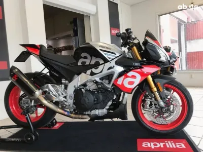 Aprilia Tuono